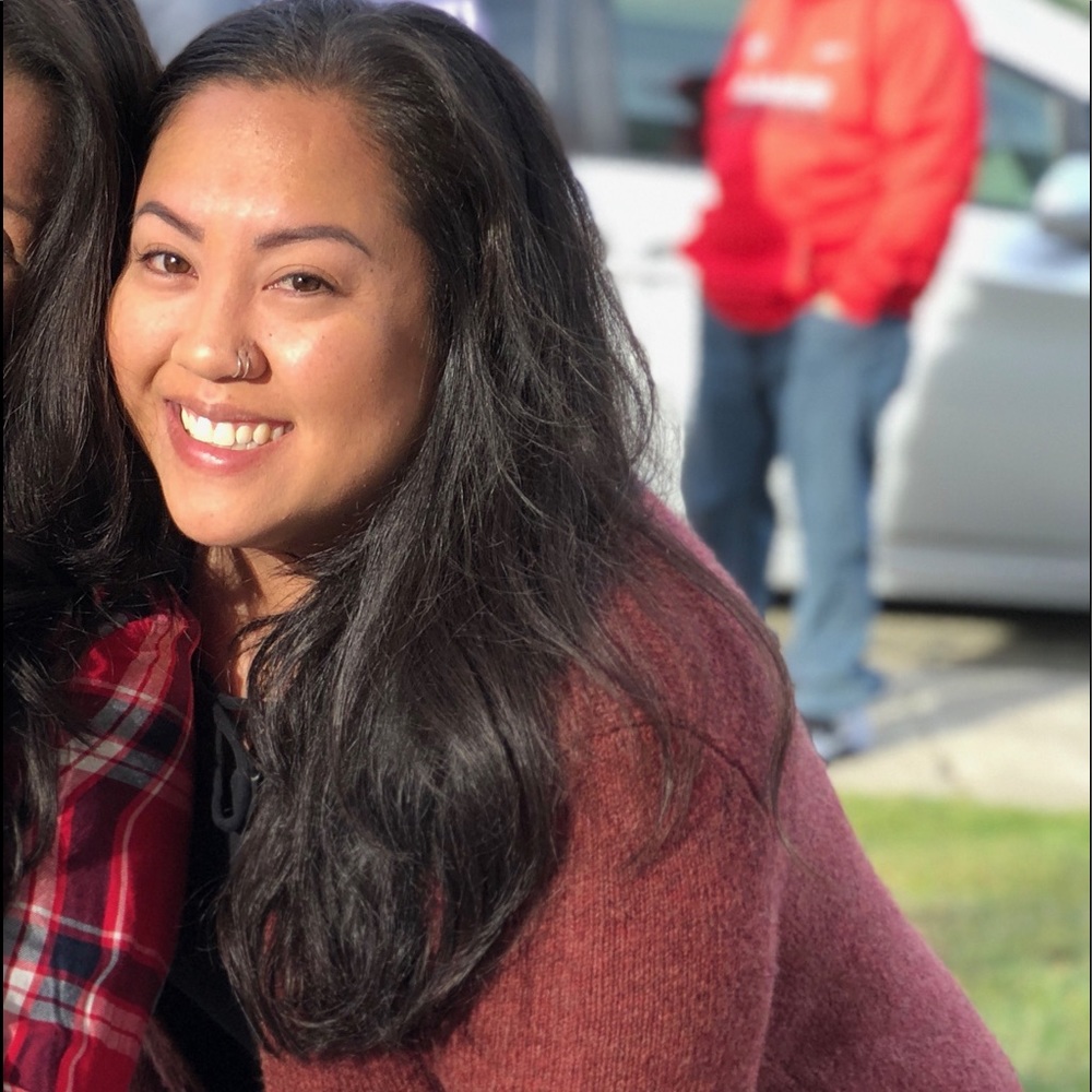 Meet your Posher, Stephanie grace